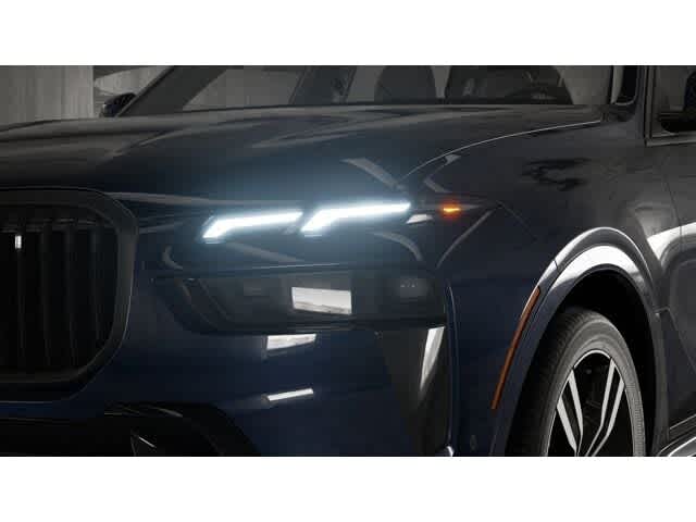 Thumbnail: 2026 BMW X7 - 6