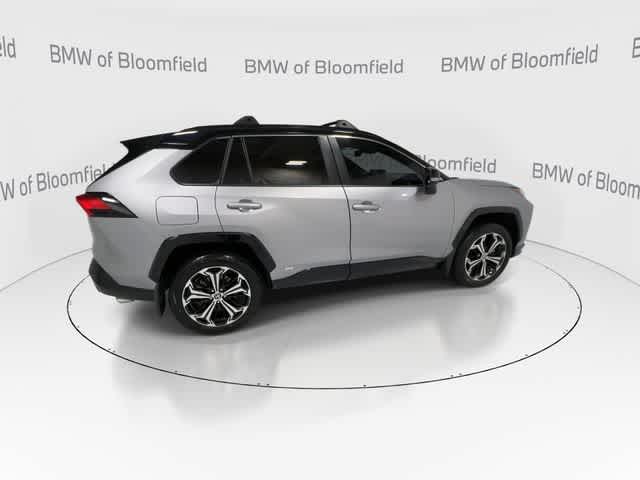 Thumbnail: 2025 Toyota RAV4 - 8