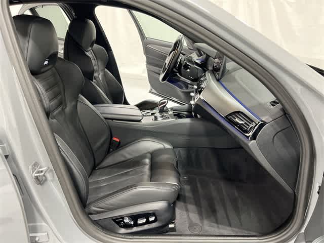 Thumbnail: 2023 BMW M5 - 25