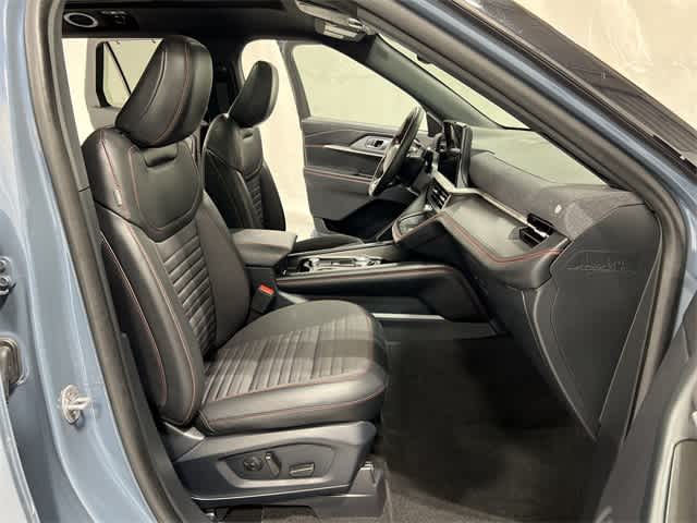 Thumbnail: 2025 Ford Explorer - 26