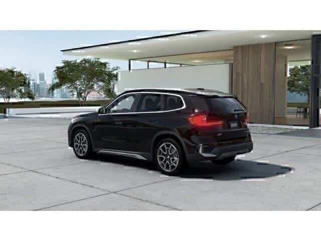 Thumbnail: 2026 BMW X1 - 3