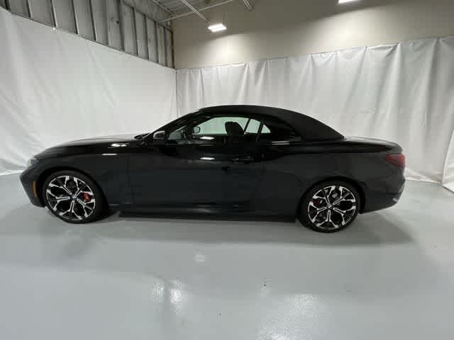 Thumbnail: 2026 BMW 4 Series - 11