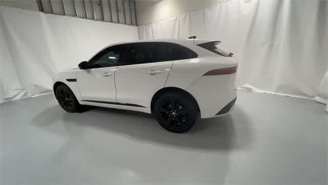 Thumbnail: 2024 Jaguar F-Pace - 5