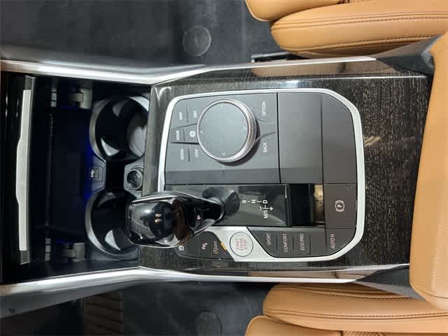 Thumbnail: 2022 BMW 4 Series - 30