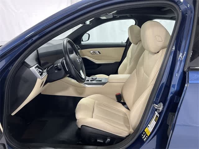 Thumbnail: 2023 BMW 3 Series - 10