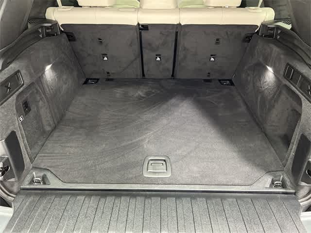 Thumbnail: 2026 BMW X5 - 32