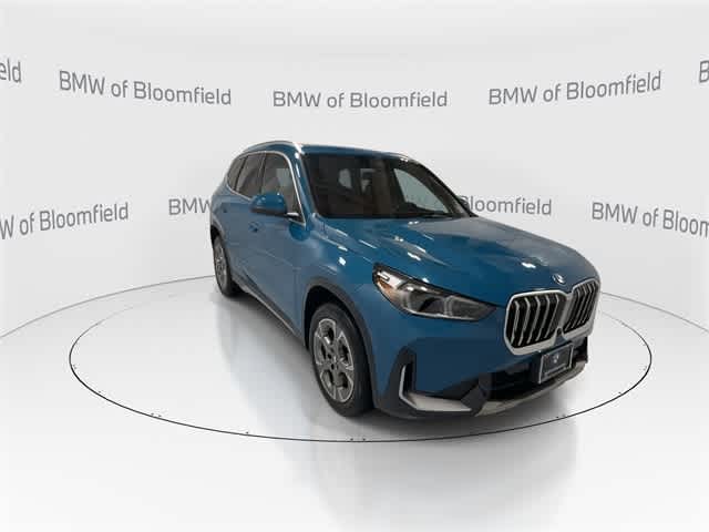 Thumbnail: 2025 BMW X1 - 2