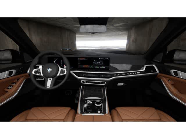 Thumbnail: 2026 BMW X7 - 10