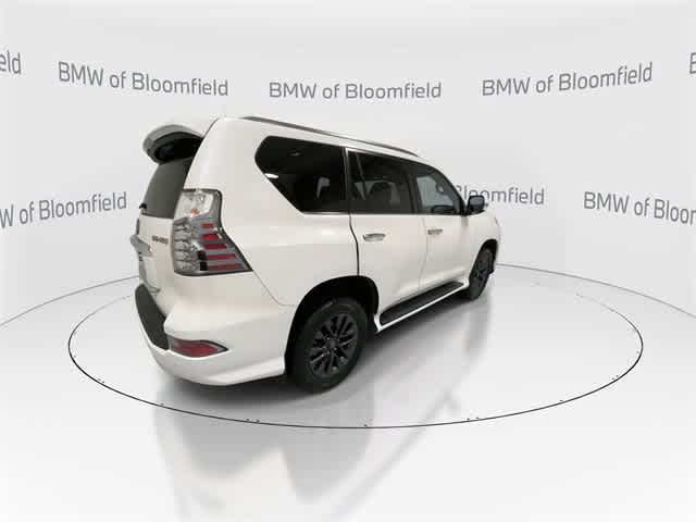 Thumbnail: 2021 Lexus GX - 8