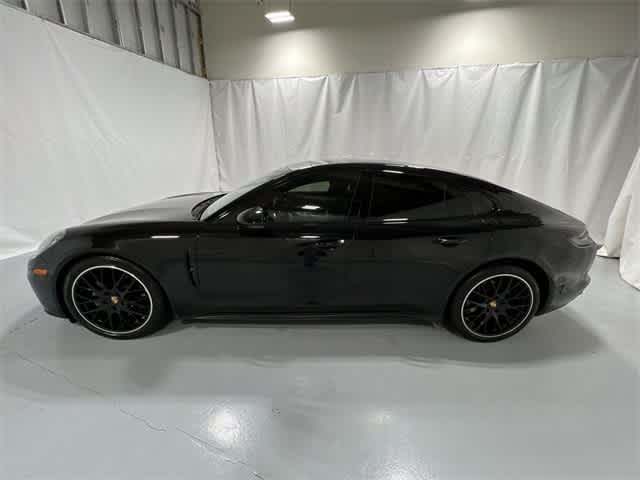 Thumbnail: 2018 Porsche Panamera - 11
