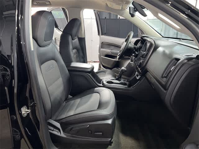 Thumbnail: 2016 GMC Canyon - 25