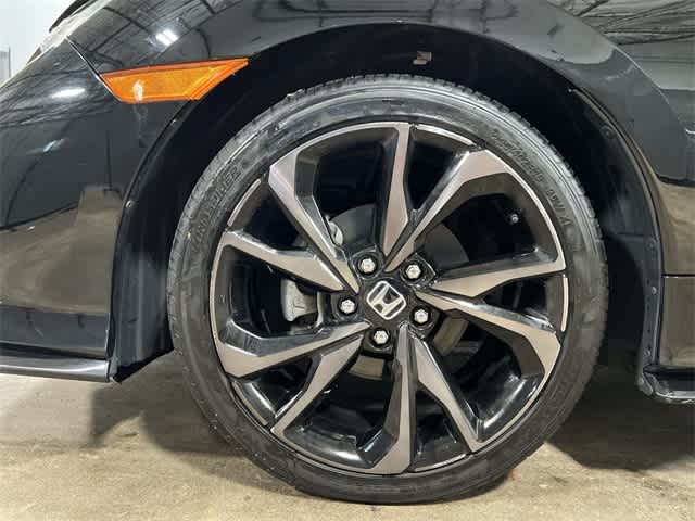 2017 Honda Civic Sport Touring 19