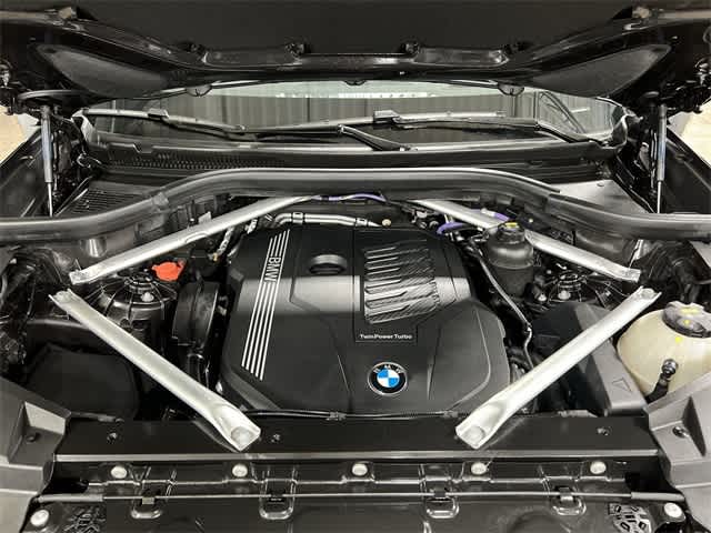 Thumbnail: 2022 BMW X5 - 19