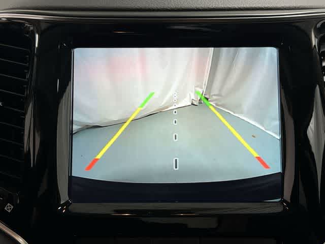 Thumbnail: 2020 Jeep Cherokee - 29