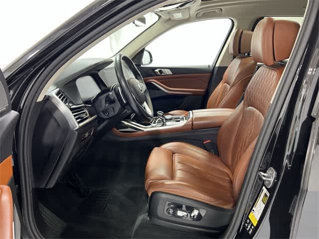 Thumbnail: 2019 BMW X7 - 10