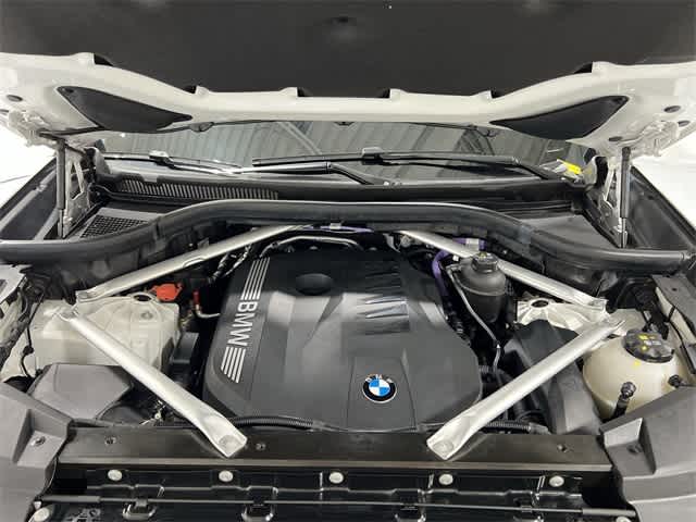Thumbnail: 2024 BMW X5 - 19