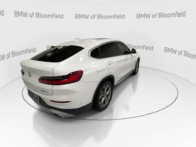 Thumbnail: 2022 BMW X4 - 9