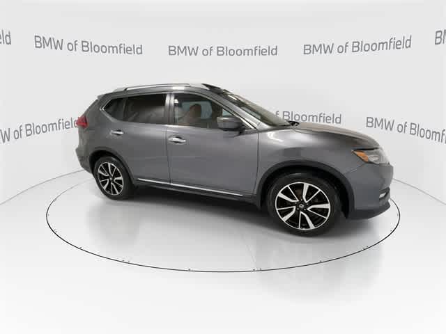 Thumbnail: 2017 Nissan Rogue - 9