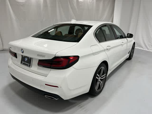 Thumbnail: 2023 BMW 5 Series - 14