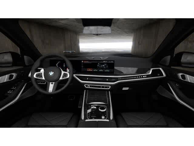 Thumbnail: 2026 BMW X7 - 10