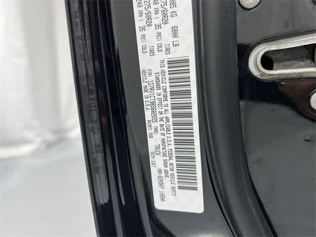 Thumbnail: 2011 RAM 1500 - 31