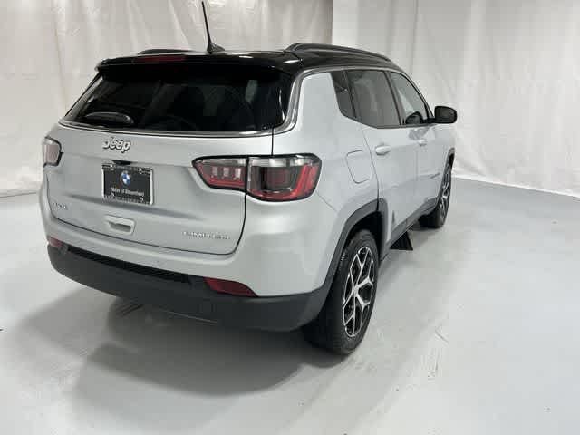 Thumbnail: 2024 Jeep Compass - 14