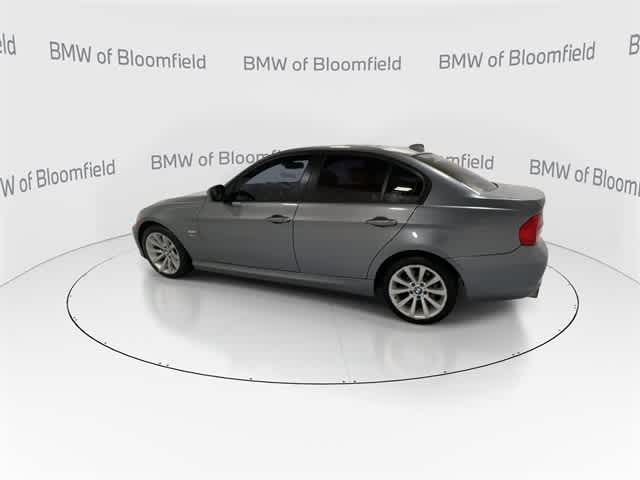 Thumbnail: 2011 BMW 3 Series - 5