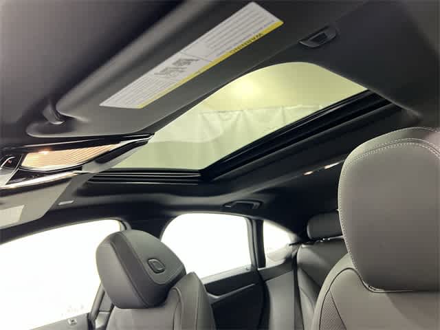 Thumbnail: 2025 BMW i4 - 23