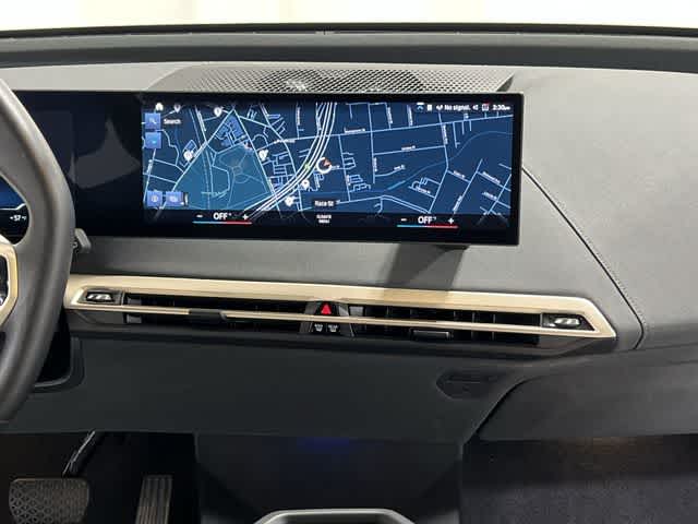 Thumbnail: 2023 BMW iX - 27