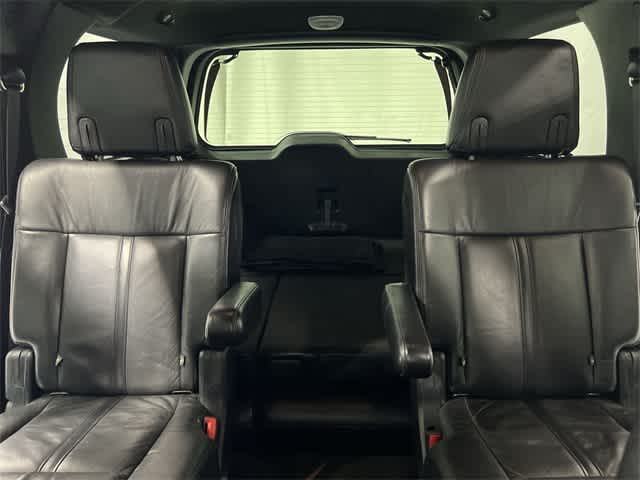 Thumbnail: 2016 Lincoln Navigator - 22
