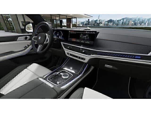 Thumbnail: 2027 BMW X7 - 14