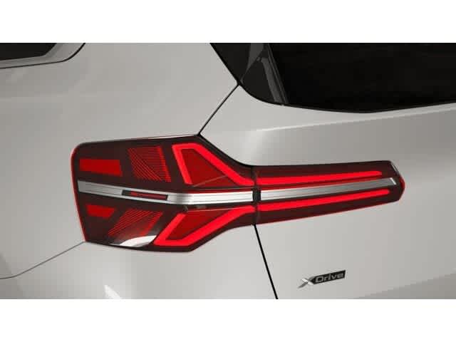 Thumbnail: 2025 BMW X3 - 8