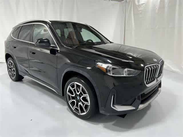 Thumbnail: 2025 BMW X1 - 15