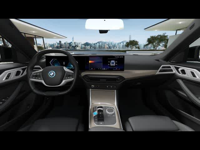 Thumbnail: 2025 BMW i4 - 10
