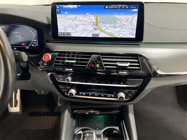 Thumbnail: 2022 BMW M5 - 27