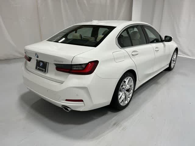 Thumbnail: 2025 BMW 3 Series - 14