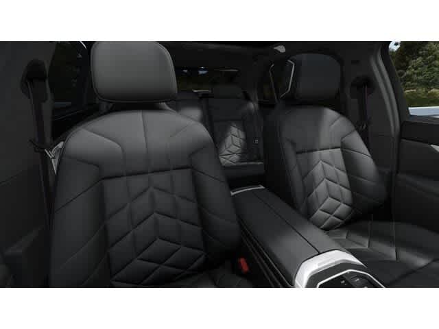 2025 BMW 7 Series 760i xDrive 11