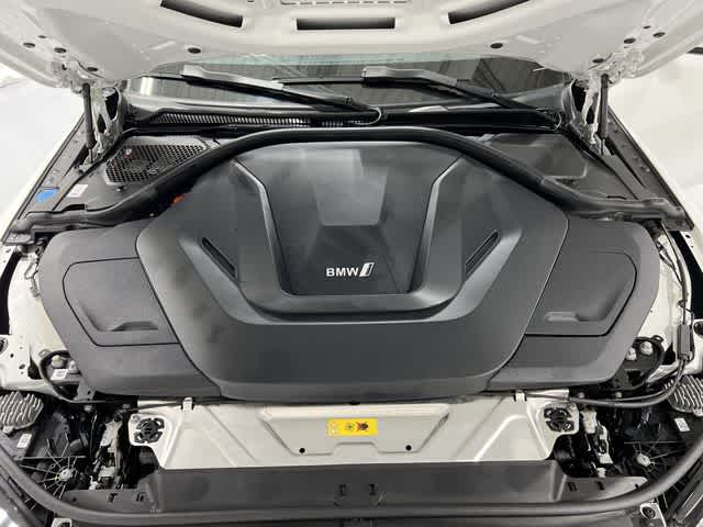 Thumbnail: 2023 BMW i4 - 19