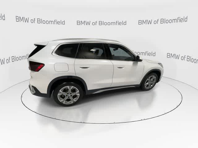 Thumbnail: 2025 BMW X1 - 8