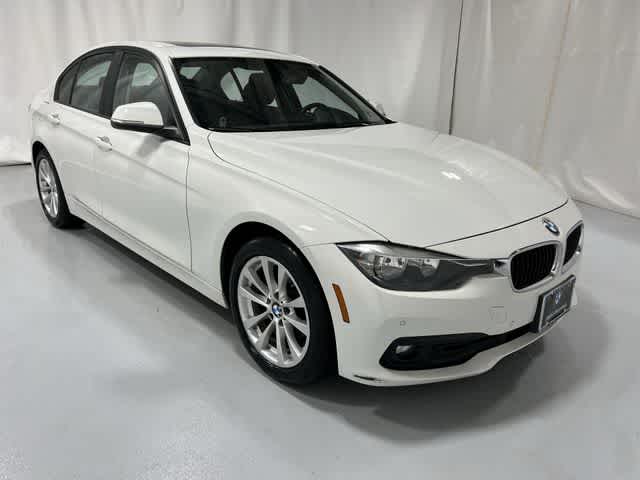 Thumbnail: 2017 BMW 3 Series - 15