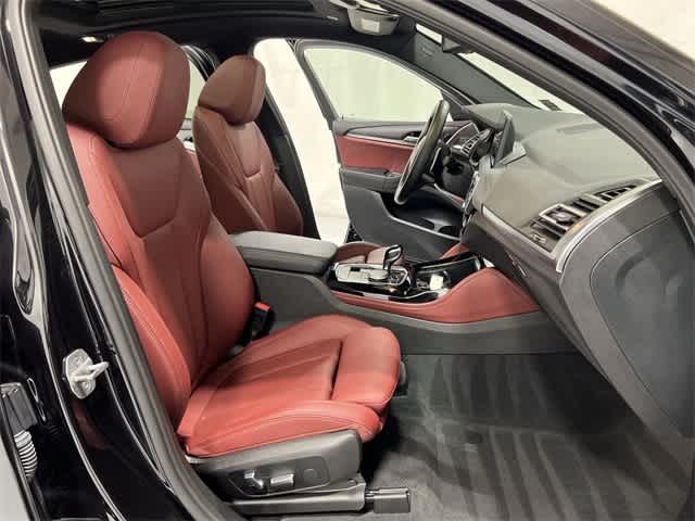 Thumbnail: 2023 BMW X4 - 26