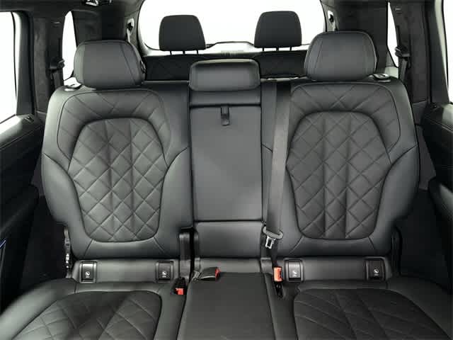 Thumbnail: 2024 BMW X7 - 22