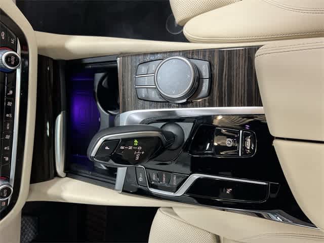 Thumbnail: 2023 BMW 5 Series - 30