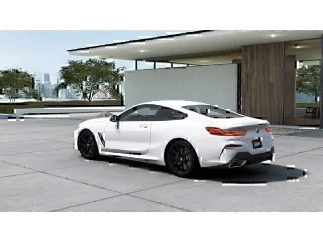Thumbnail: 2026 BMW 8 Series - 2