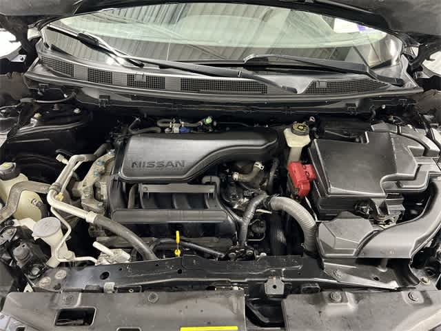 Thumbnail: 2017 Nissan Rogue Sport - 19