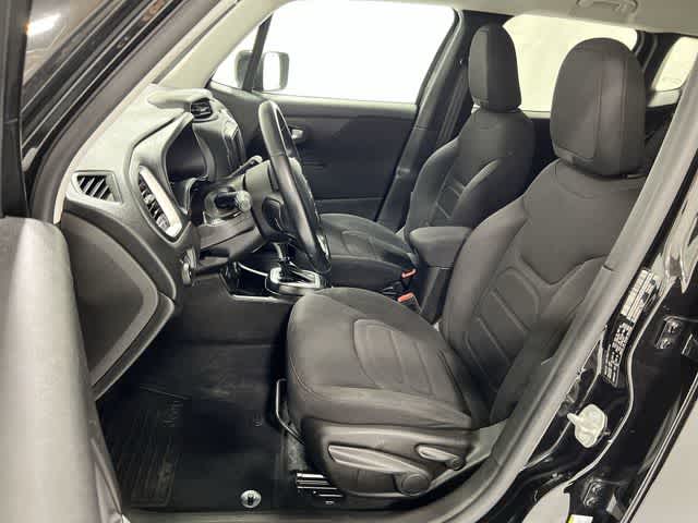 Thumbnail: 2020 Jeep Renegade - 21