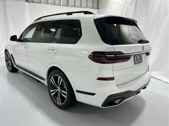 Thumbnail: 2023 BMW X7 - 12