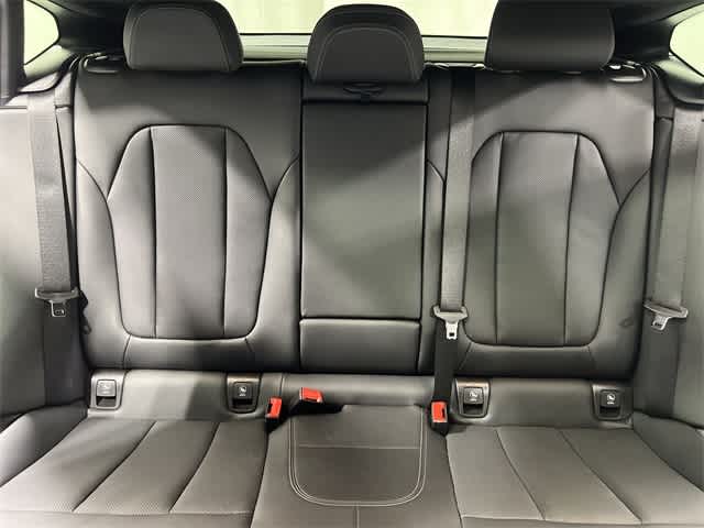 Thumbnail: 2025 BMW X4 - 22