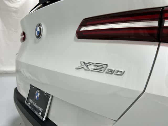 Thumbnail: 2025 BMW X3 - 17