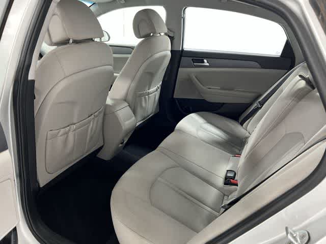 Thumbnail: 2017 Hyundai Sonata - 23